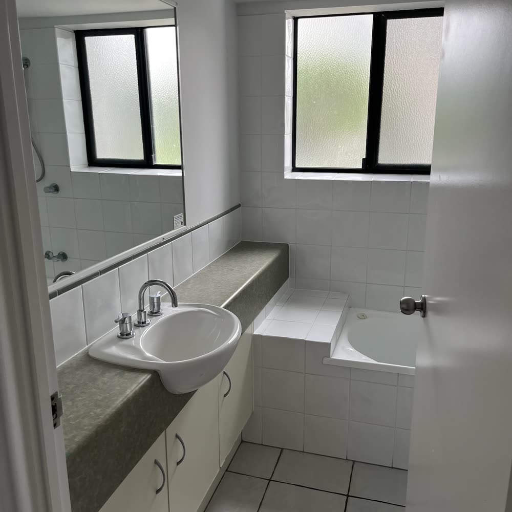 Kings Beach bathroom transformation before